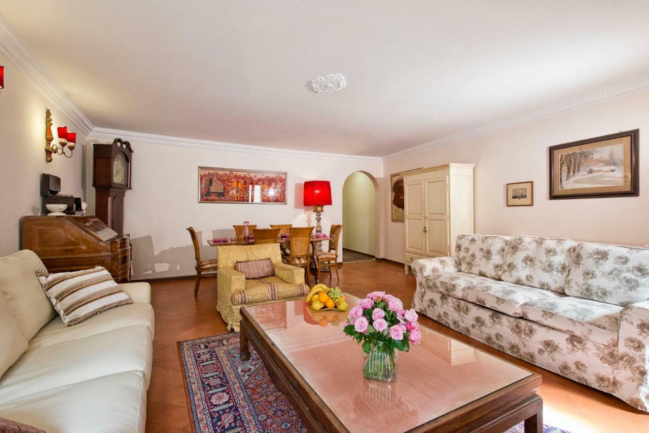 Governo Vecchio Apartment *